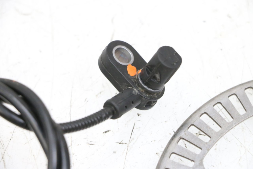 photo de ABS SENSOR VORNE BMW R GS 1250 (2021 - 2024) - Oberflächenzustand und Material