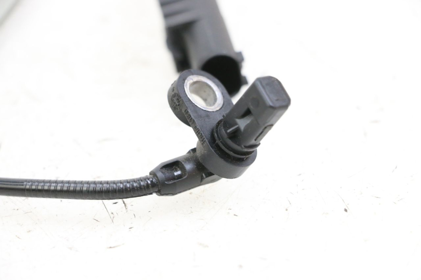 photo de ABS SENSOR VORNE ROYAL ENFIELD CONTINENTAL GT 650 (2019 - 2024)