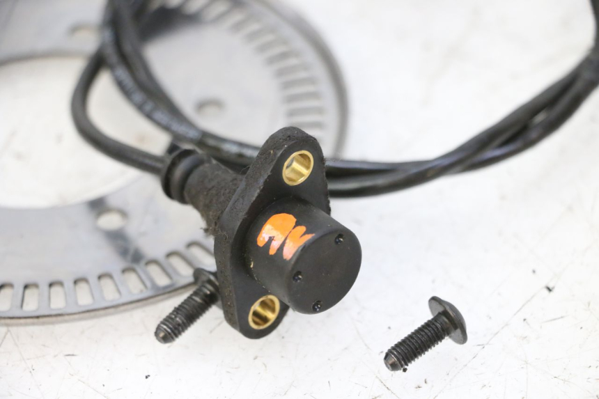 photo de VORDERER ABS-SENSOR PEUGEOT SATELIS 125 (2006 - 2009)