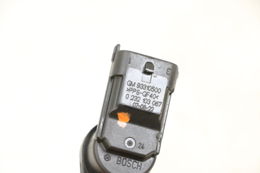 photo de NOCKENWELLENSENSOR MV AGUSTA BRUTALE R WALLY 910 (2008 - 2008) - Detailansicht des Bauteils