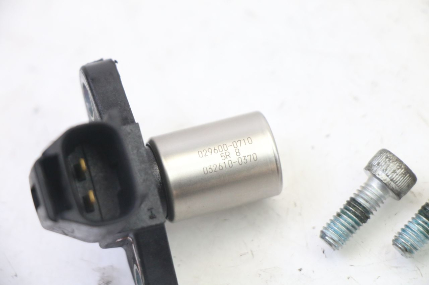 photo de NOCKENWELLENSENSOR SUZUKI GSR 750 (2011 - 2017)