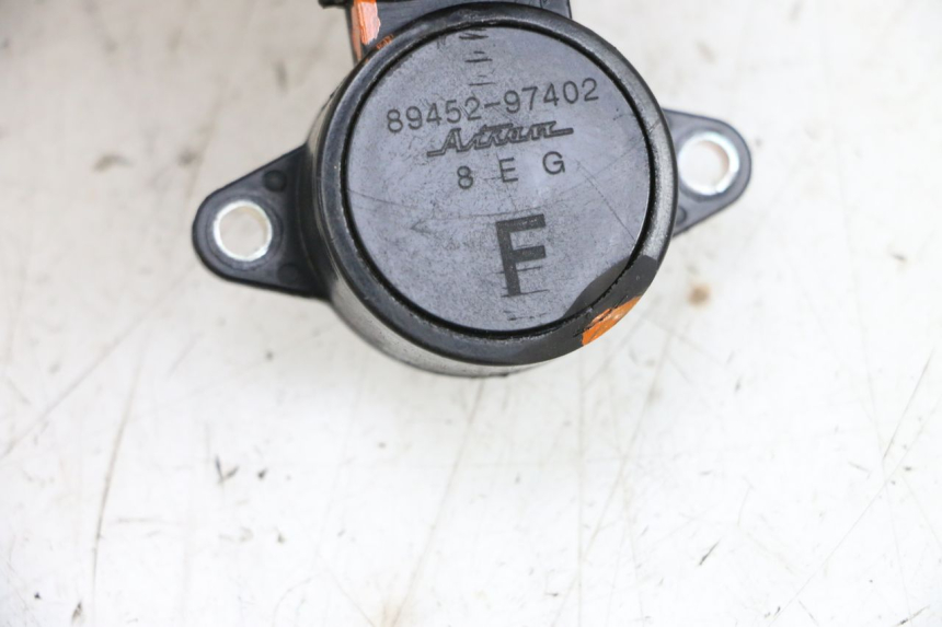 photo de DROSSELKLAPPENSTELLER YAMAHA XMAX X-MAX 125 (2006 - 2009) - Detailansicht des Bauteils