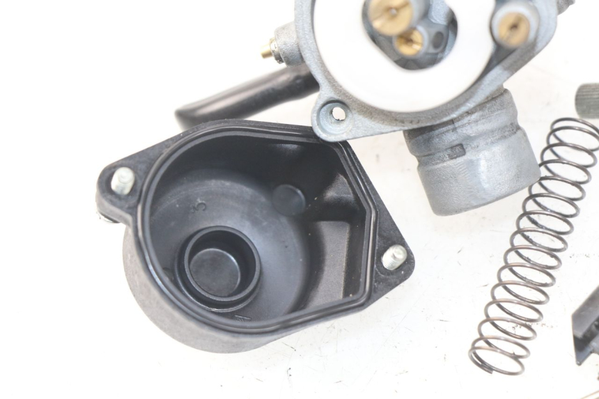 photo de VERGASER MBK BOOSTER SPIRIT NAKED 50 (2004 - 2017)