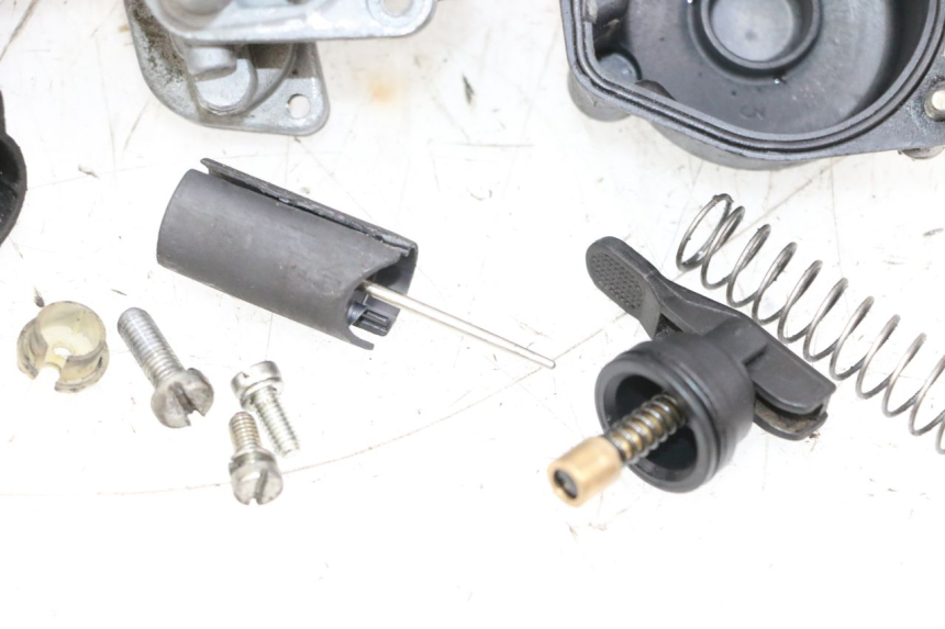 photo de VERGASER MBK BOOSTER SPIRIT NAKED 50 (2004 - 2017) - Ergänzendes Produktfoto