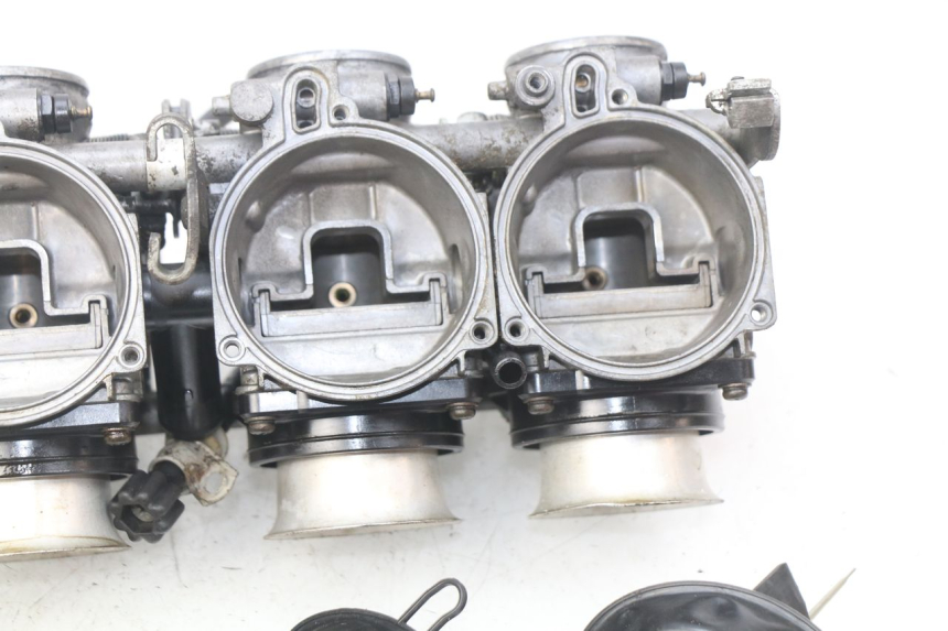 photo de VERGASER HONDA CBR RR FIREBLADE 900 (1992 - 1994)