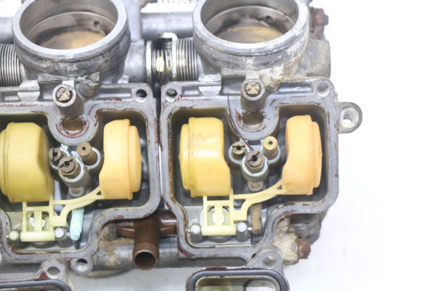 photo de VERGASER HONDA CBR RR FIREBLADE 900 (1992 - 1994)