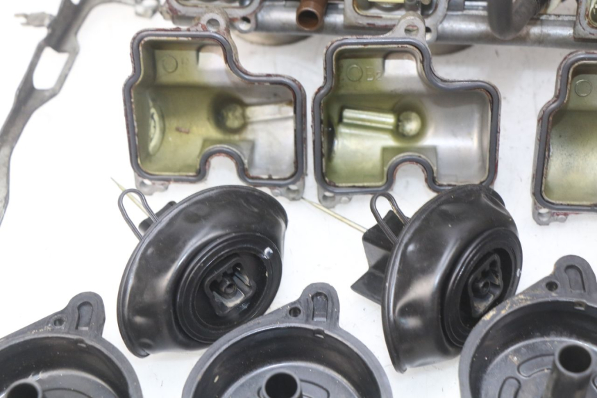 photo de VERGASER HONDA CBR RR FIREBLADE 900 (1992 - 1994)