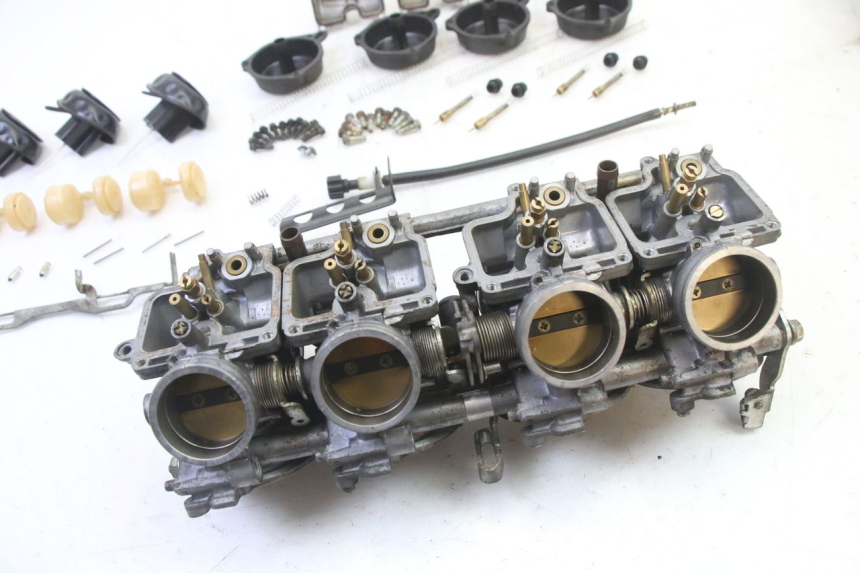 photo de VERGASER HONDA CBR RR FIREBLADE 900 (1992 - 1994)