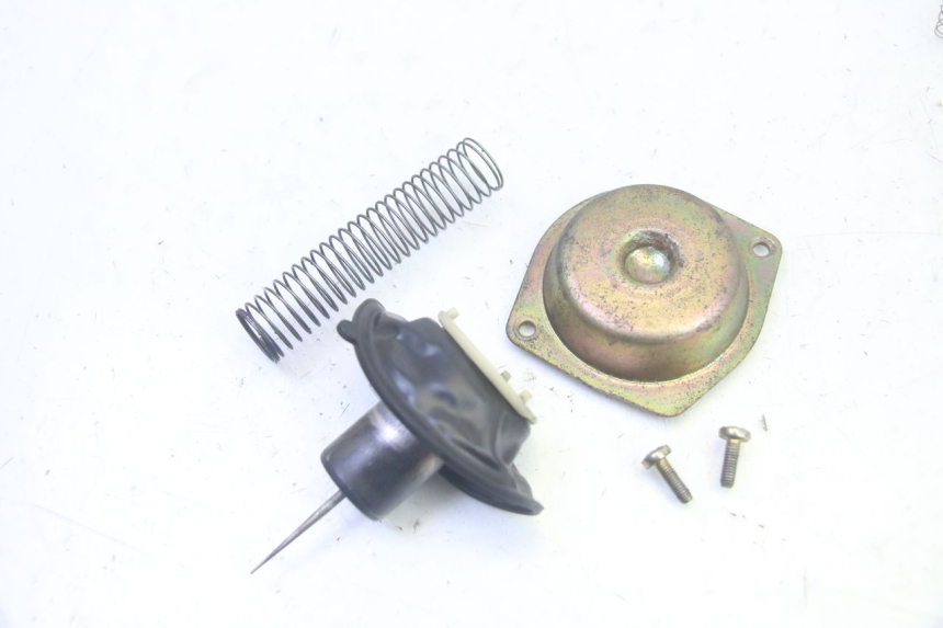 photo de VERGASER PEUGEOT ELYSEO 125 (1999 - 2004) - Charakteristische Merkmale