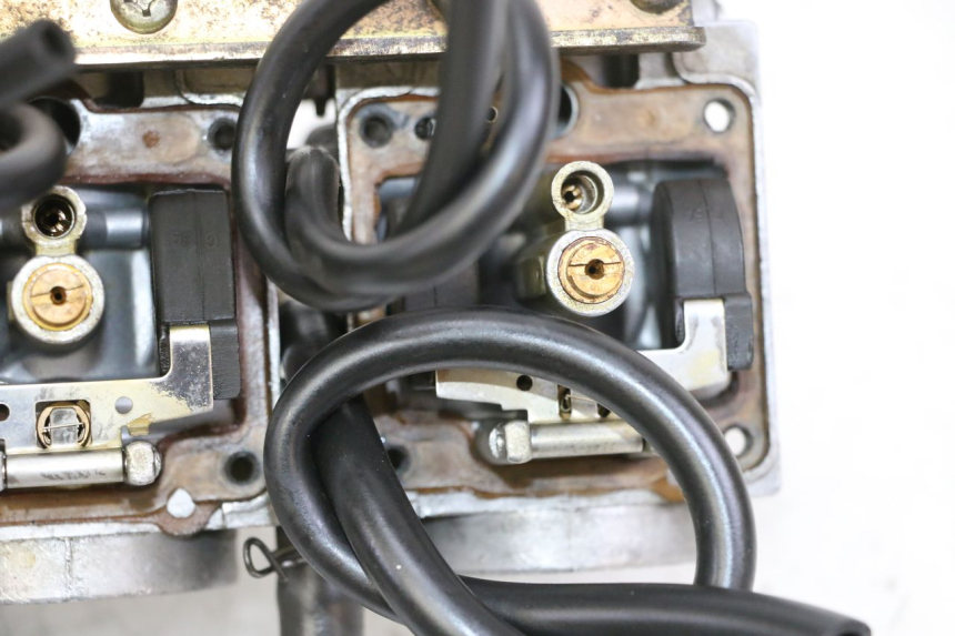 photo de VERGASER YAMAHA FJ 36Y 1100 (1984 - 1985)