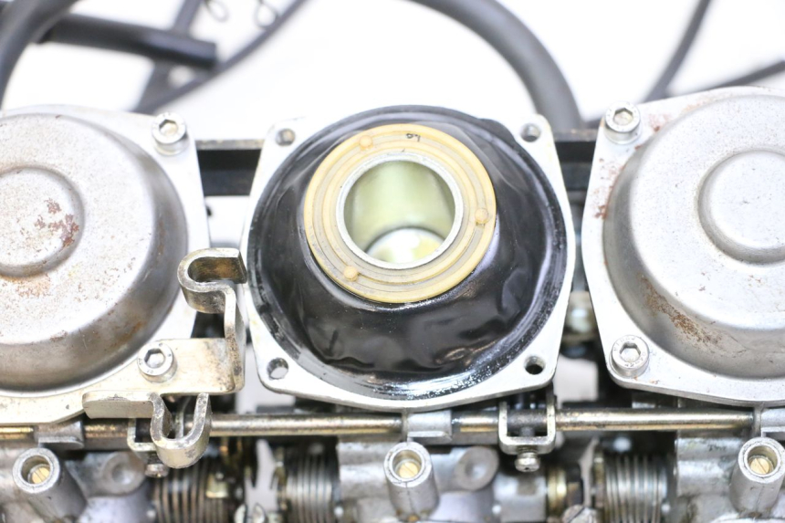 photo de VERGASER YAMAHA FJ 36Y 1100 (1984 - 1985)