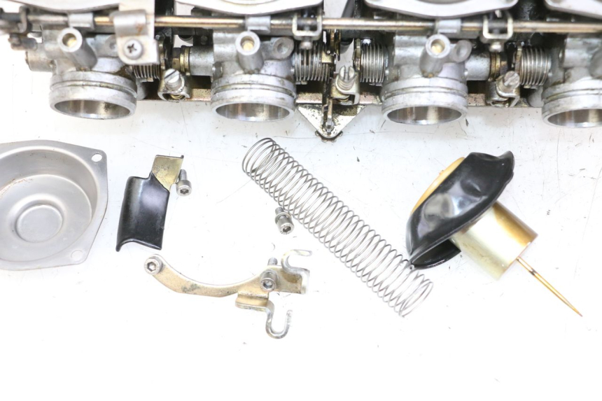 photo de VERGASER YAMAHA FJ 36Y 1100 (1984 - 1985)