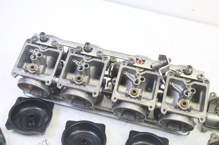 photo de VERGASER KAWASAKI GPZ RX 1000 (1986 - 1988) - Weitere Ansicht des Artikels