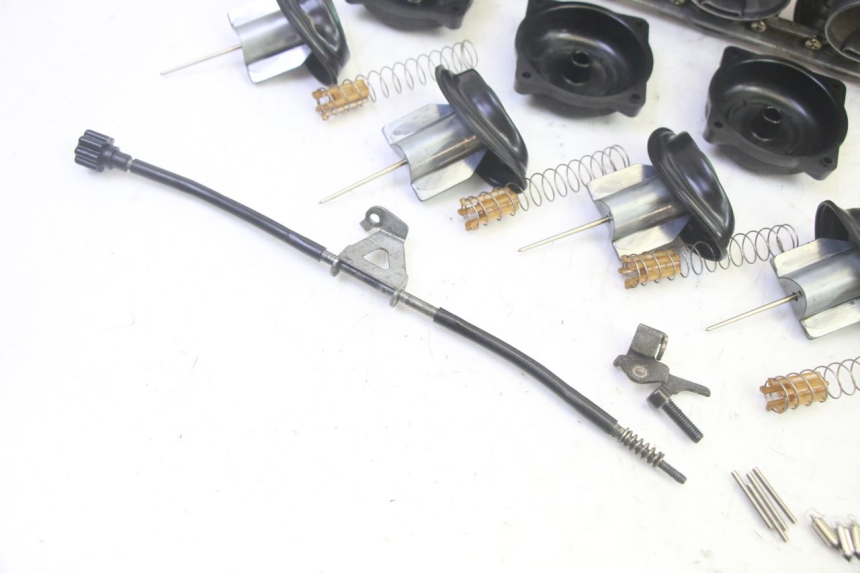 photo de VERGASER KAWASAKI GPZ RX 1000 (1986 - 1988) - Detaillierte Sichtprüfung