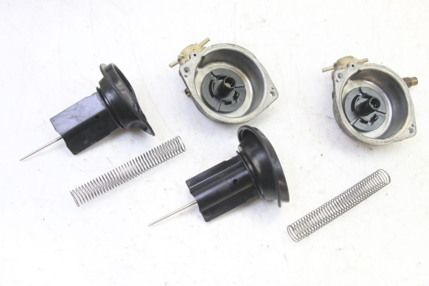 photo de VERGASER SUZUKI GS GSE 500 (2001 - 2003)