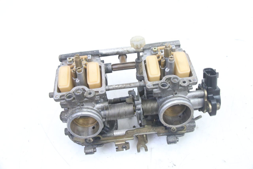 photo de VERGASER SUZUKI GS GSE 500 (2001 - 2003)