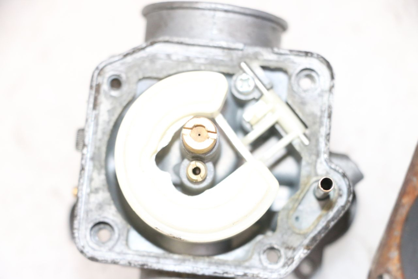 photo de VERGASER PEUGEOT KISBEE 2T 50 (2010 - 2017)