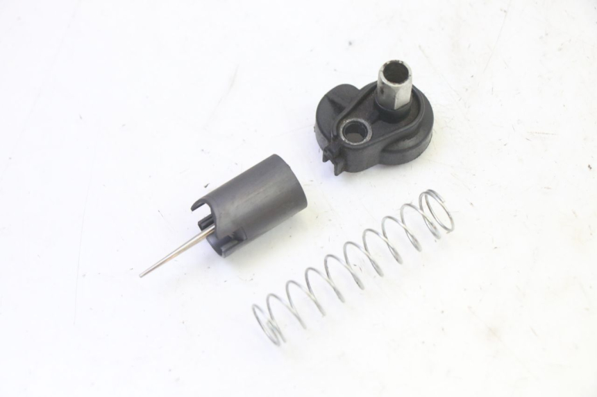 photo de VERGASER PEUGEOT KISBEE 2T 50 (2010 - 2017)