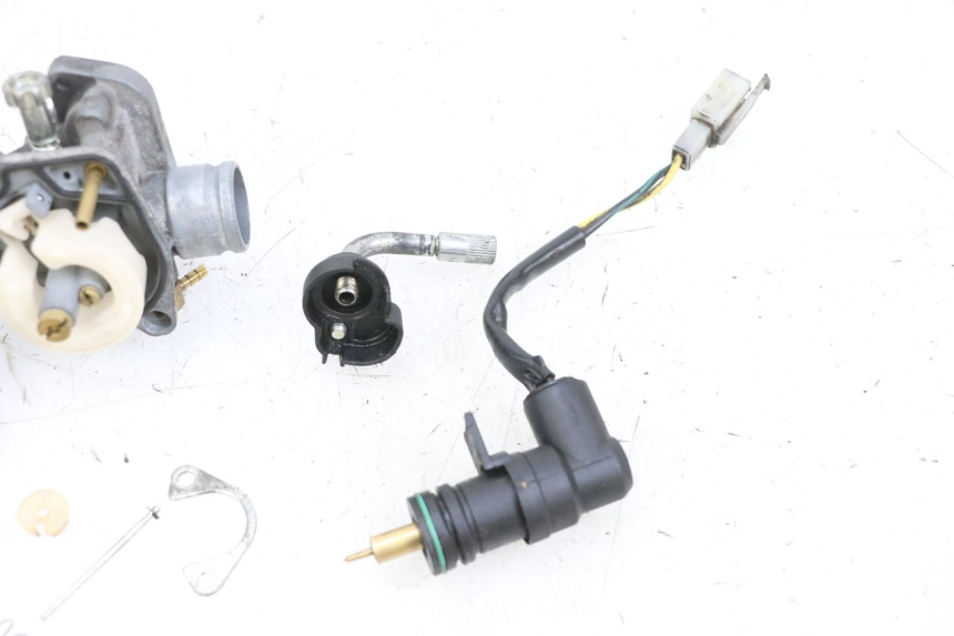 photo de VERGASER PIAGGIO NEW TYPHOON 50 (2018 - 2021) - Zoom auf Komponenten