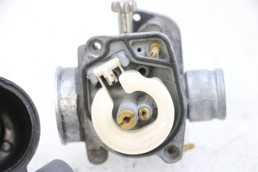 photo de VERGASER PIAGGIO NEW TYPHOON 50 (2018 - 2021) - Fokus auf die Struktur