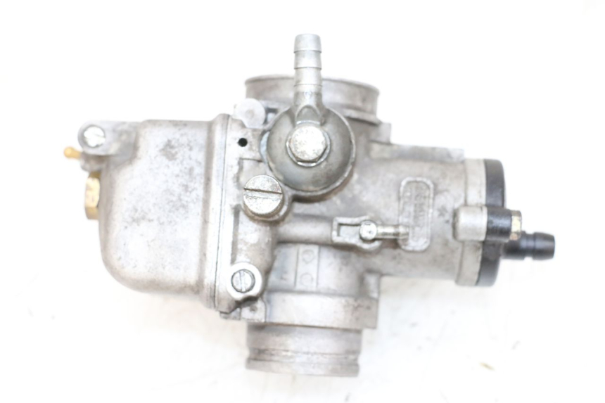 photo de VERGASER HONDA NSR R 125 (1994 - 2003) - Details der Befestigungspunkte