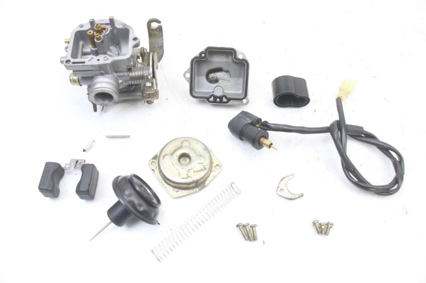 photo de VERGASER PEUGEOT KISBEE 4T 50 (2010 - 2017)
