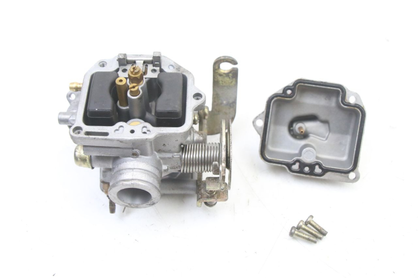 photo de VERGASER PEUGEOT KISBEE 4T 50 (2010 - 2017)