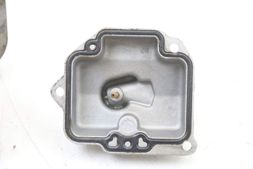 photo de VERGASER PEUGEOT KISBEE 4T 50 (2010 - 2017)