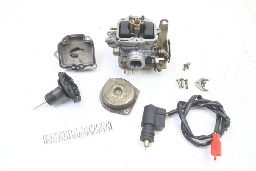 photo de VERGASER PEUGEOT KISBEE 4T 50 (2010 - 2017)