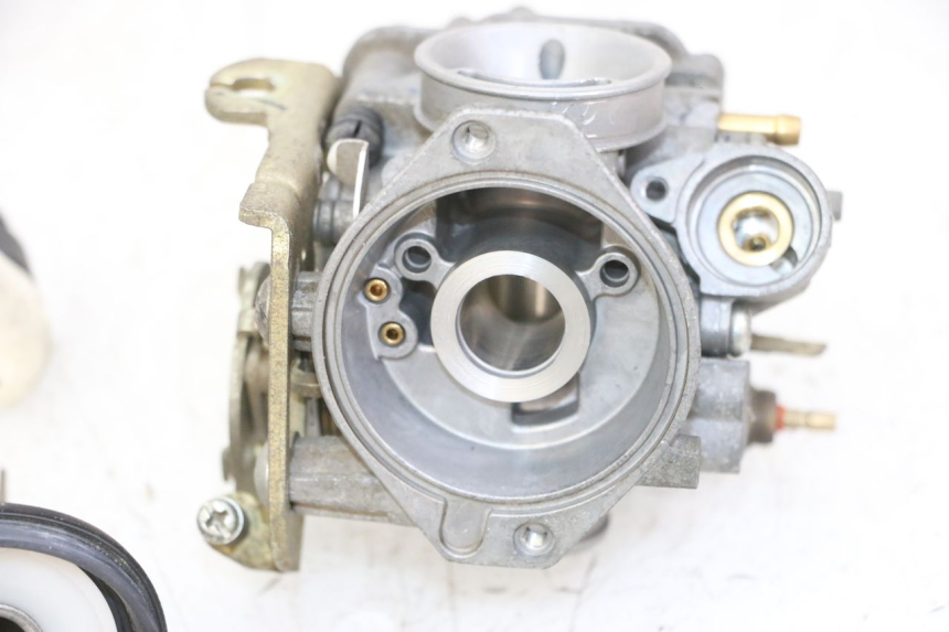 photo de VERGASER PEUGEOT TWEET 4T 50 (2014 - 2019)