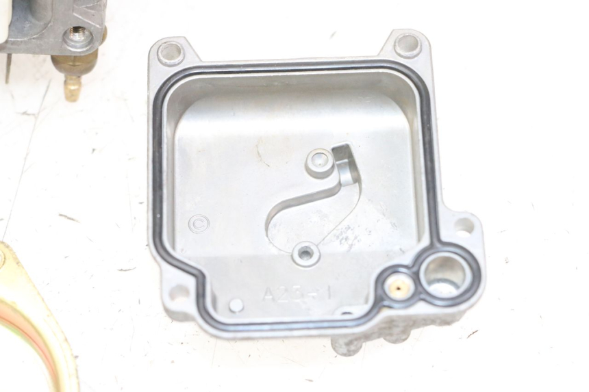 photo de VERGASER PEUGEOT TWEET 4T 50 (2014 - 2019)