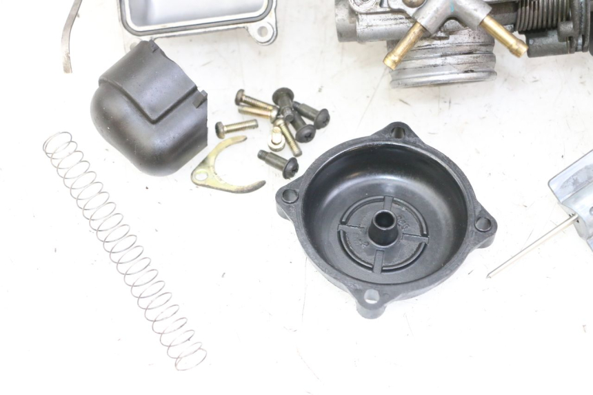 photo de VERGASER PIAGGIO VESPA GRANTURISMO 200 (2004 - 2005)