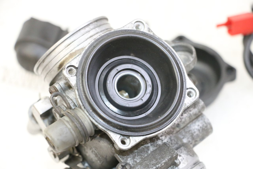 photo de VERGASER PIAGGIO VESPA GRANTURISMO 200 (2004 - 2005)