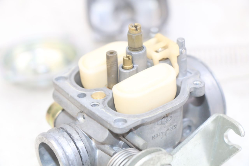 photo de VERGASER HONDA SCV LEAD 100 (2003 - 2007)