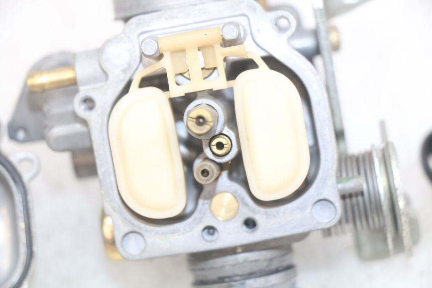 photo de VERGASER HONDA SCV LEAD 100 (2003 - 2007)