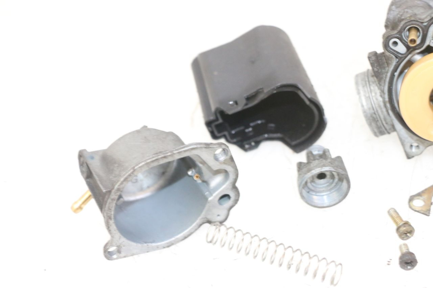 photo de VERGASER PEUGEOT SPEEDFIGHT 2 LC 50 (2000 - 2009)