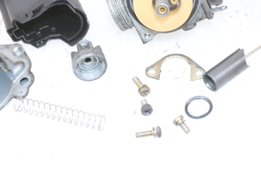 photo de VERGASER PEUGEOT SPEEDFIGHT 2 LC 50 (2000 - 2009)