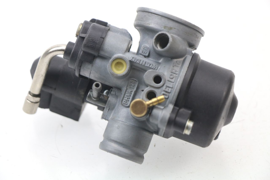 photo de VERGASER MBK STUNT NAKED 50 (2004 - 2018)