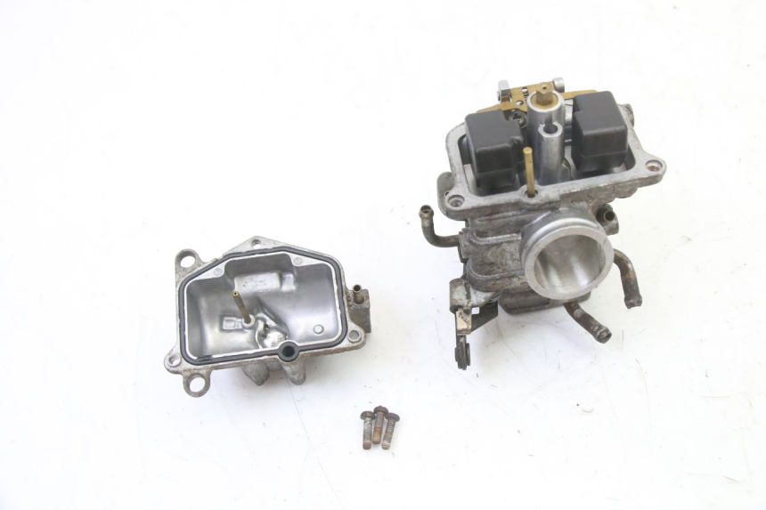 photo de VERGASER YAMAHA TDR DELTABOX 125 (1993 - 2003)