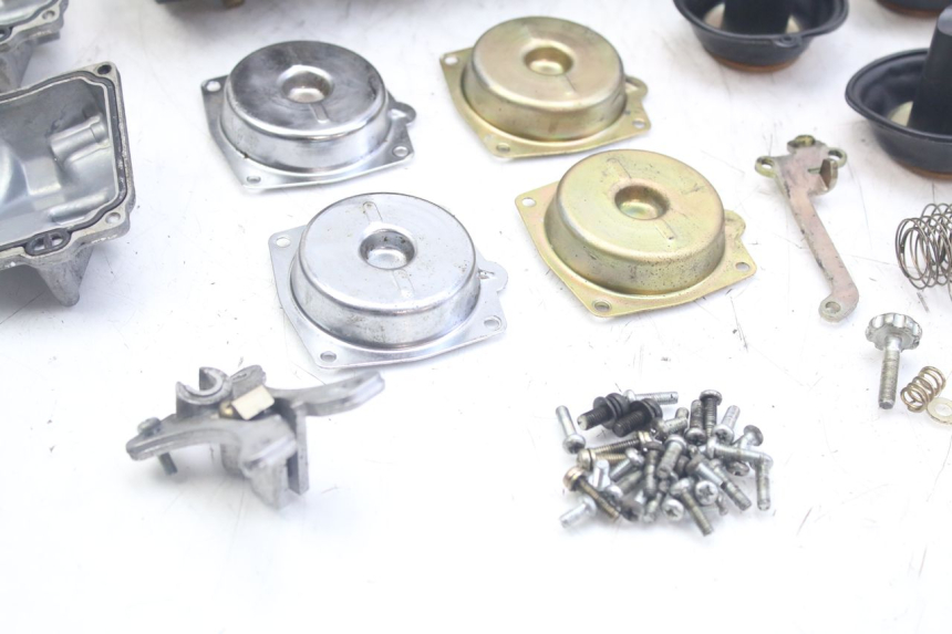 photo de VERGASER YAMAHA XJN DIVERSION 600 (2000 - 2003)