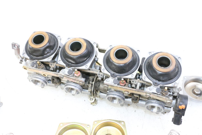 photo de VERGASER YAMAHA XJN DIVERSION 600 (2000 - 2003)