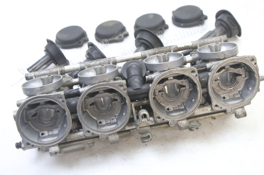 photo de VERGASER YAMAHA FZS FAZER 600 (2001 - 2003)