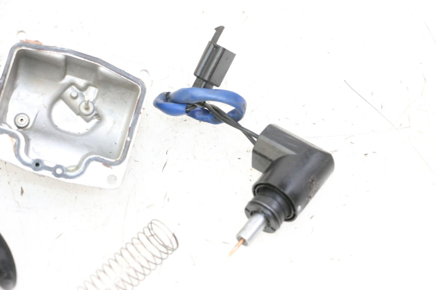 photo de VERGASER YAMAHA YP MAJESTY 125 (2002 - 2006)