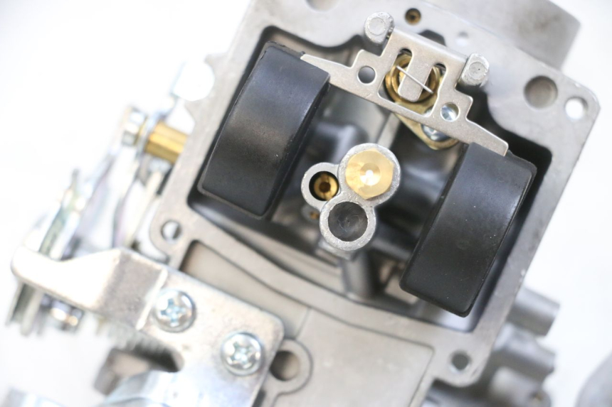 photo de VERGASER YAMAHA YP MAJESTY 125 (2002 - 2006) - Zoom auf Gebrauchszustand