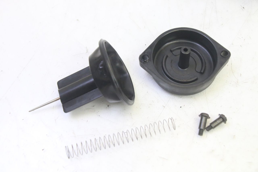 photo de VERGASER KYMCO ZING 125 (1997 - 2003) - Charakteristische Merkmale