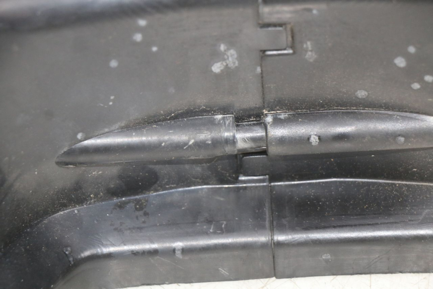 photo de HECKVERKLEIDUNG MBK BOOSTER SPIRIT 50 (1999 - 2003)