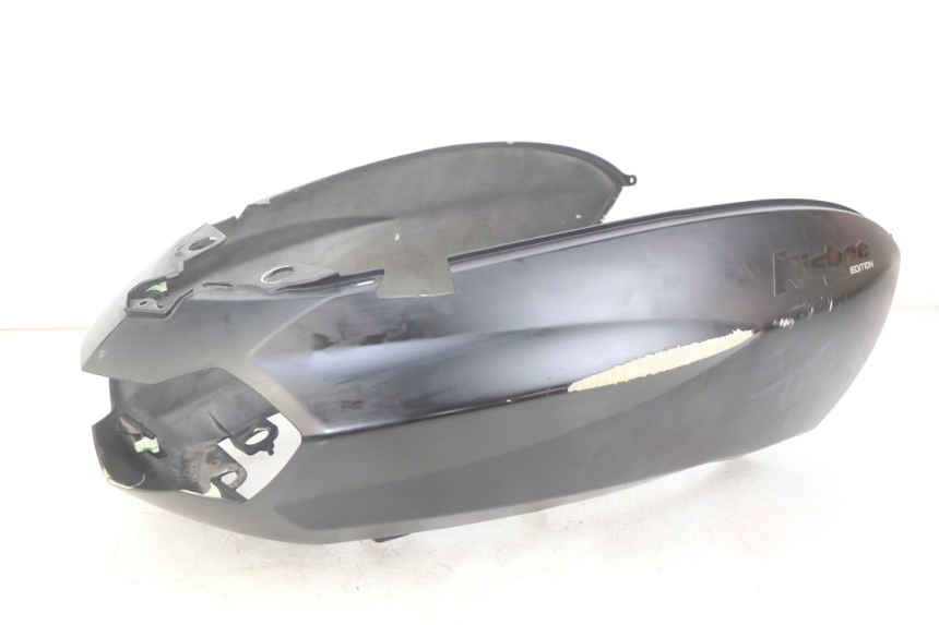 photo de HECKVERKLEIDUNG PEUGEOT KISBEE 2T 50 (2018 - 2022)