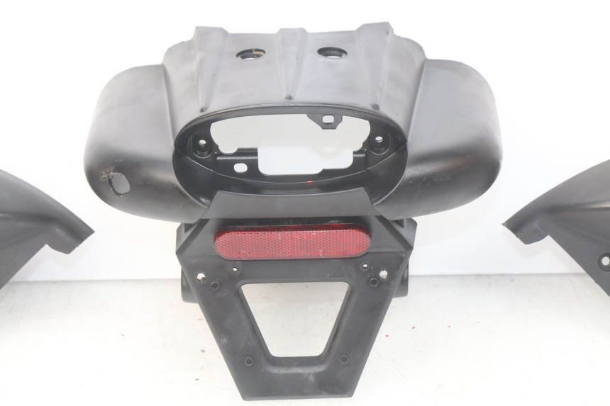 photo de HECKVERKLEIDUNG PEUGEOT LUDIX 50 (2008 - 2017)