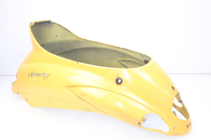 photo de HECKVERKLEIDUNG PIAGGIO LIBERTY 4T 50 (2004 - 2008)