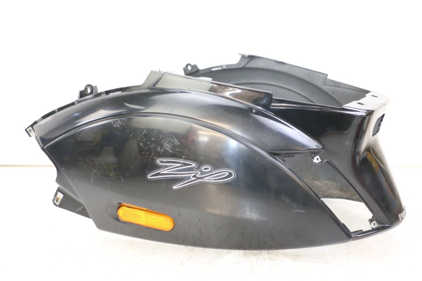 photo de HECKVERKLEIDUNG PIAGGIO ZIP 4T 50 (2018 - 2020)